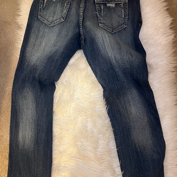 Distressed Jean - Picture 2 of 2